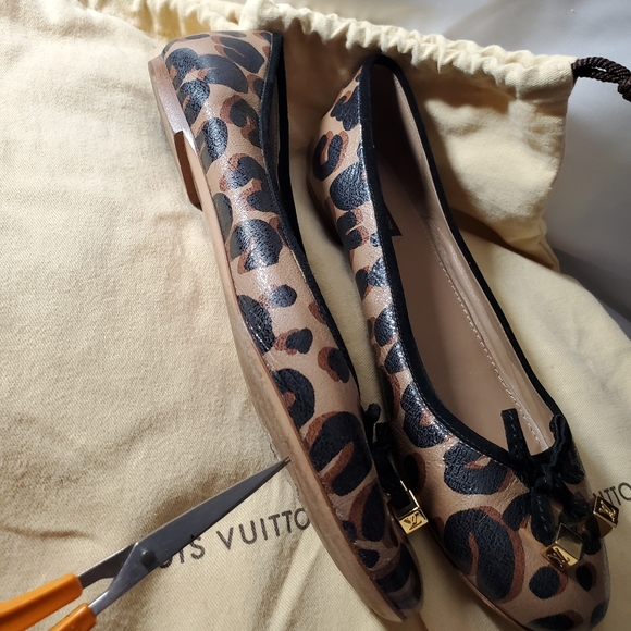 Louis Vuitton Debbie flats - Picture 2 of 8